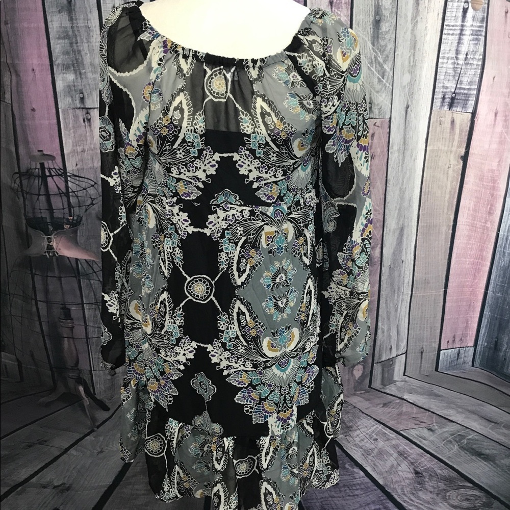 Women’s Floral Tunic - Picture 6 of 8